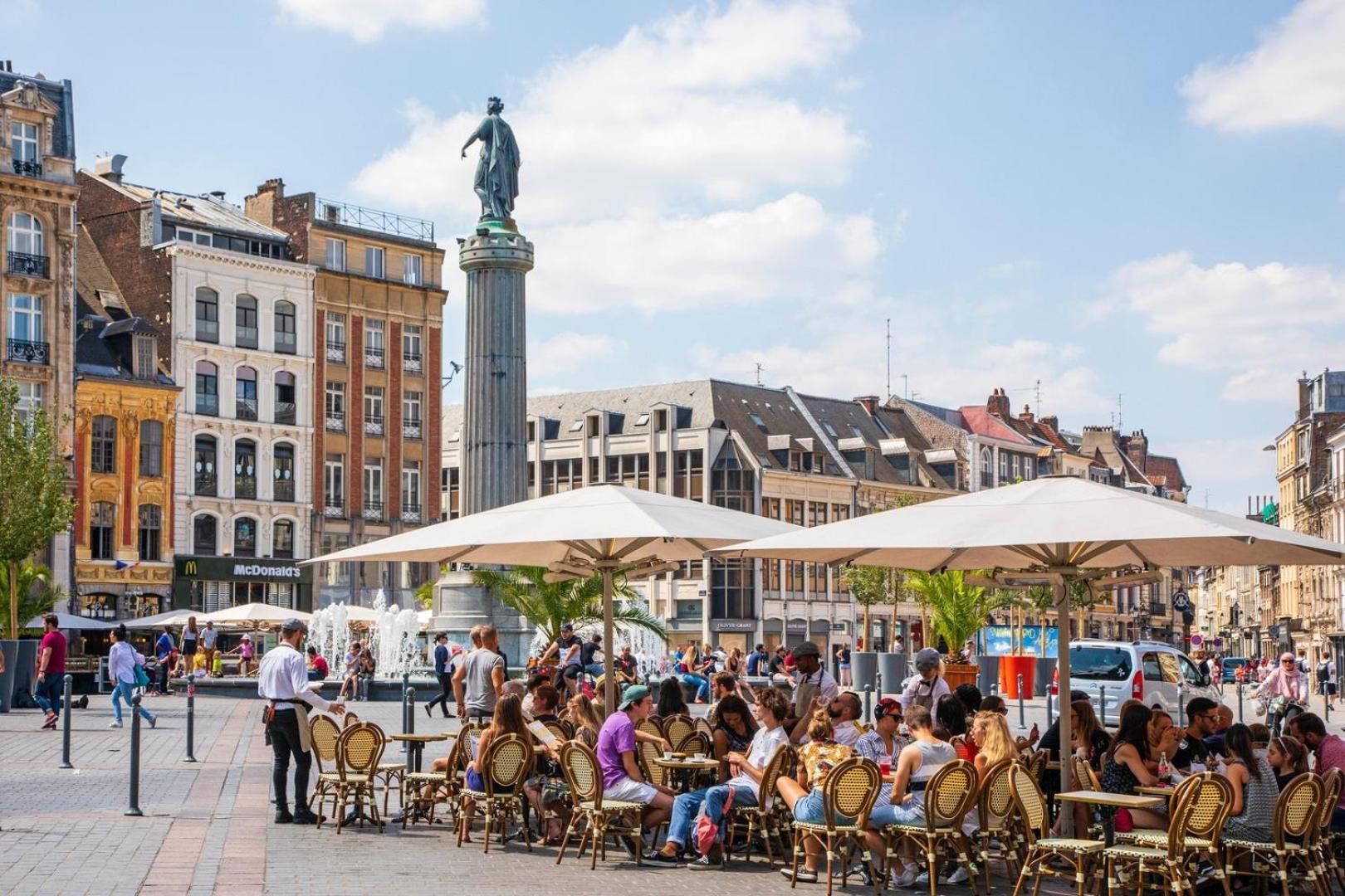 Appartement 3 Bedroom On The Grand Place
